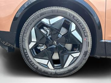 OPEL-GRANDLAND-X-271451_2.JPG 