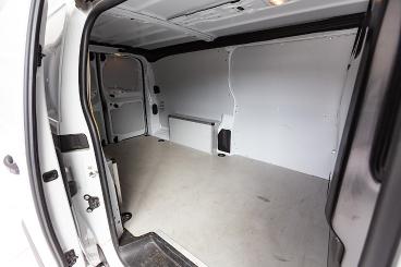OPEL-VIVARO-272492_5.JPG 