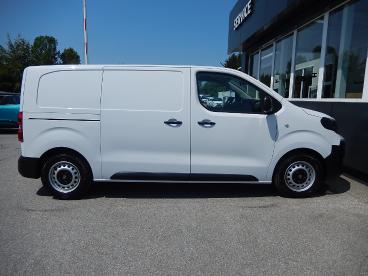 OPEL-VIVARO-276158_5.JPG 