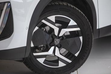 PEUGEOT-2008-263367_4.JPG 