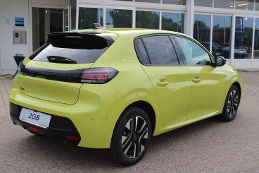 PEUGEOT-208-246761_5.JPG 