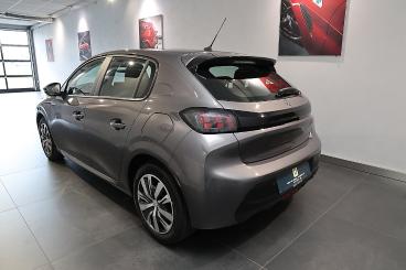PEUGEOT-208-271652_2.JPG 