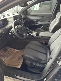 PEUGEOT-3008-268173_5.JPG 