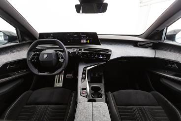 PEUGEOT-3008-268316_5.JPG 