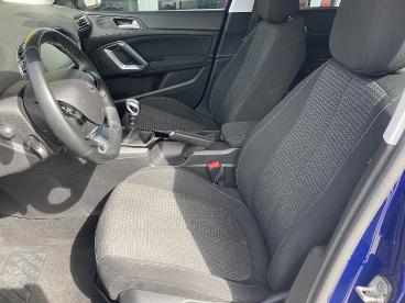 PEUGEOT-308-253165_4.JPG 