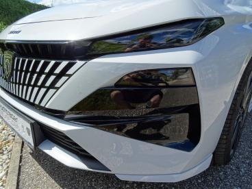 PEUGEOT-308-270484_4.JPG 