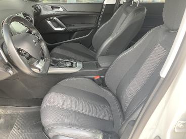 PEUGEOT-308-271036_4.JPG 