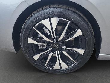 PEUGEOT-308-273180_5.JPG 