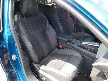 PEUGEOT-408-272558_4.JPG 