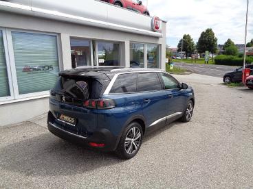 PEUGEOT-5008-248805_3.JPG 