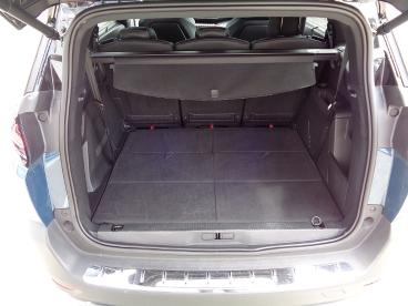 PEUGEOT-5008-248805_5.JPG 