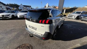 PEUGEOT-5008-258673_5.JPG 