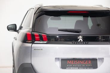 PEUGEOT-5008-261646_3.JPG 