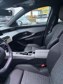 PEUGEOT-5008-261821_5.JPG 