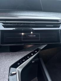PEUGEOT-5008-261823_5.JPG 