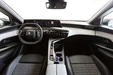 PEUGEOT-5008-264142_5.JPG 