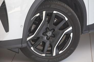 PEUGEOT-5008-269307_4.JPG 