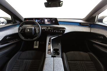 PEUGEOT-5008-274931_5.JPG 