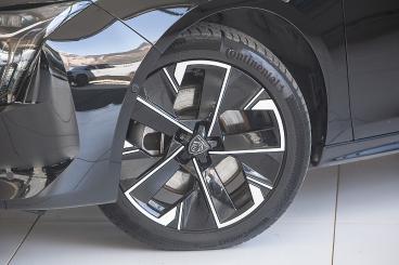 PEUGEOT-508-262826_4.JPG 