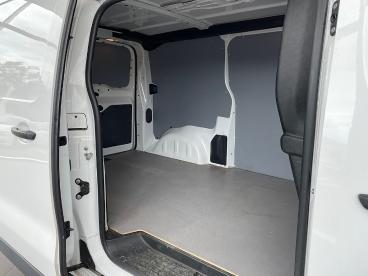 PEUGEOT-EXPERT-274439_2.JPG 