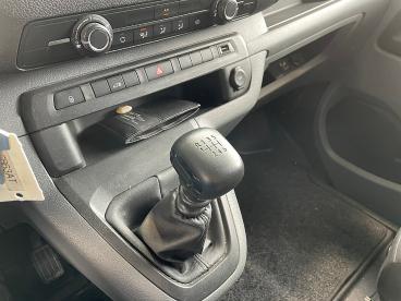 PEUGEOT-EXPERT-274439_5.JPG 