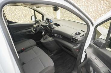 PEUGEOT-PARTNER-267775_5.JPG 