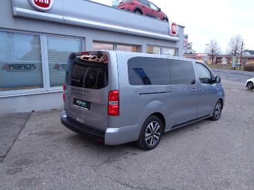 PEUGEOT-TRAVELLER-272063_5.JPG 