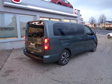 PEUGEOT-TRAVELLER-276424_4.JPG 