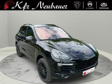 PORSCHE-CAYENNE-258243_1.JPG 
