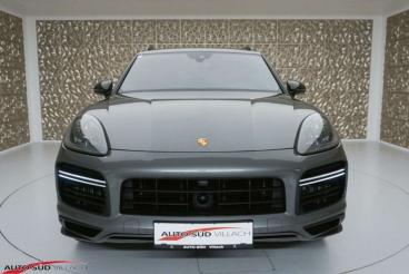 PORSCHE-CAYENNE-263609_2.JPG 