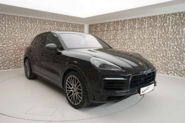 PORSCHE-CAYENNE-279355_3.JPG 