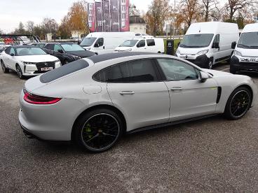 PORSCHE-PANAMERA-253741_3.JPG 