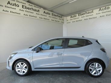 RENAULT-CLIO-257696_2.JPG 