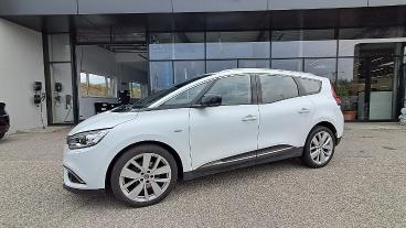 RENAULT-GRAND-SCENIC-275240_2.JPG 