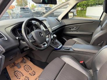 RENAULT-GRAND-SCENIC-278632_4.JPG 