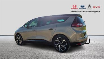 RENAULT-GRAND-SCENIC-278980_3.JPG 