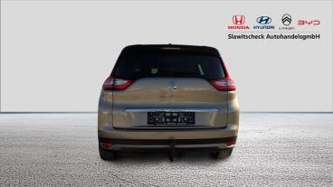 RENAULT-GRAND-SCENIC-278980_4.JPG 