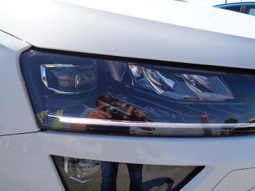 SKODA-KAROQ-276144_4.JPG 
