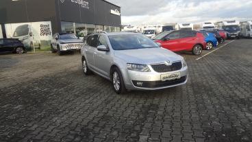 SKODA-OCTAVIA-246277_3.JPG 