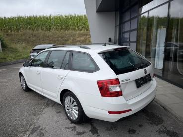 SKODA-OCTAVIA-249088_3.JPG 