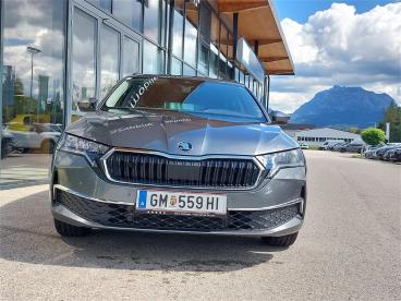 SKODA-OCTAVIA-257929_5.JPG 