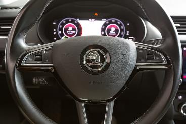 SKODA-OCTAVIA-272104_5.JPG 