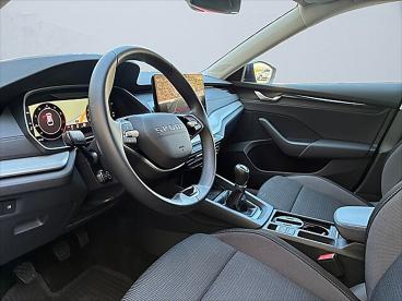 SKODA-OCTAVIA-277052_5.JPG 
