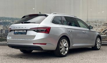 SKODA-SUPERB-234332_4.JPG 