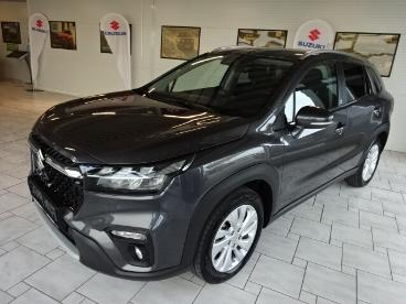 SUZUKI-S-CROSS-256142_1.JPG 