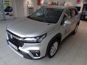 SUZUKI-S-CROSS-262062_2.JPG 