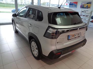 SUZUKI-S-CROSS-262062_3.JPG 