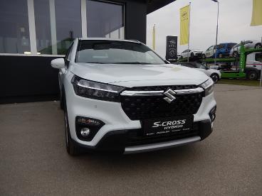 SUZUKI-S-CROSS-262649_3.JPG 