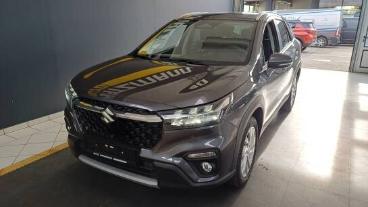SUZUKI-S-CROSS-273891_2.JPG 