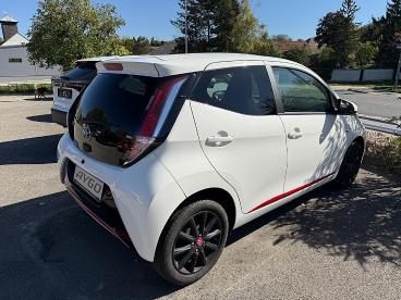 TOYOTA-AYGO-280287_4.JPG 